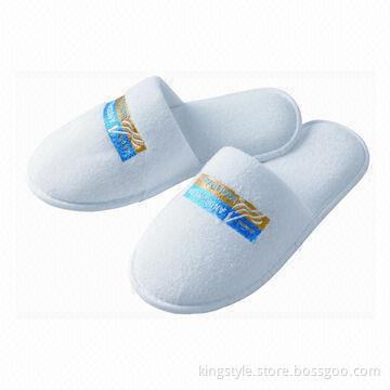 Hotel Slippers, Customized Logos Welcomed, Various Sizes and Colors Available